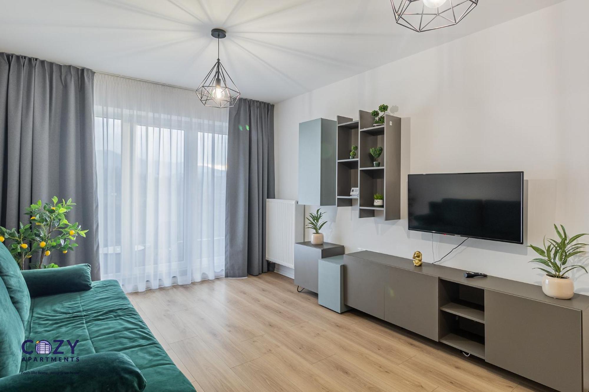 Luxury Residences & In At Coresi Mall *