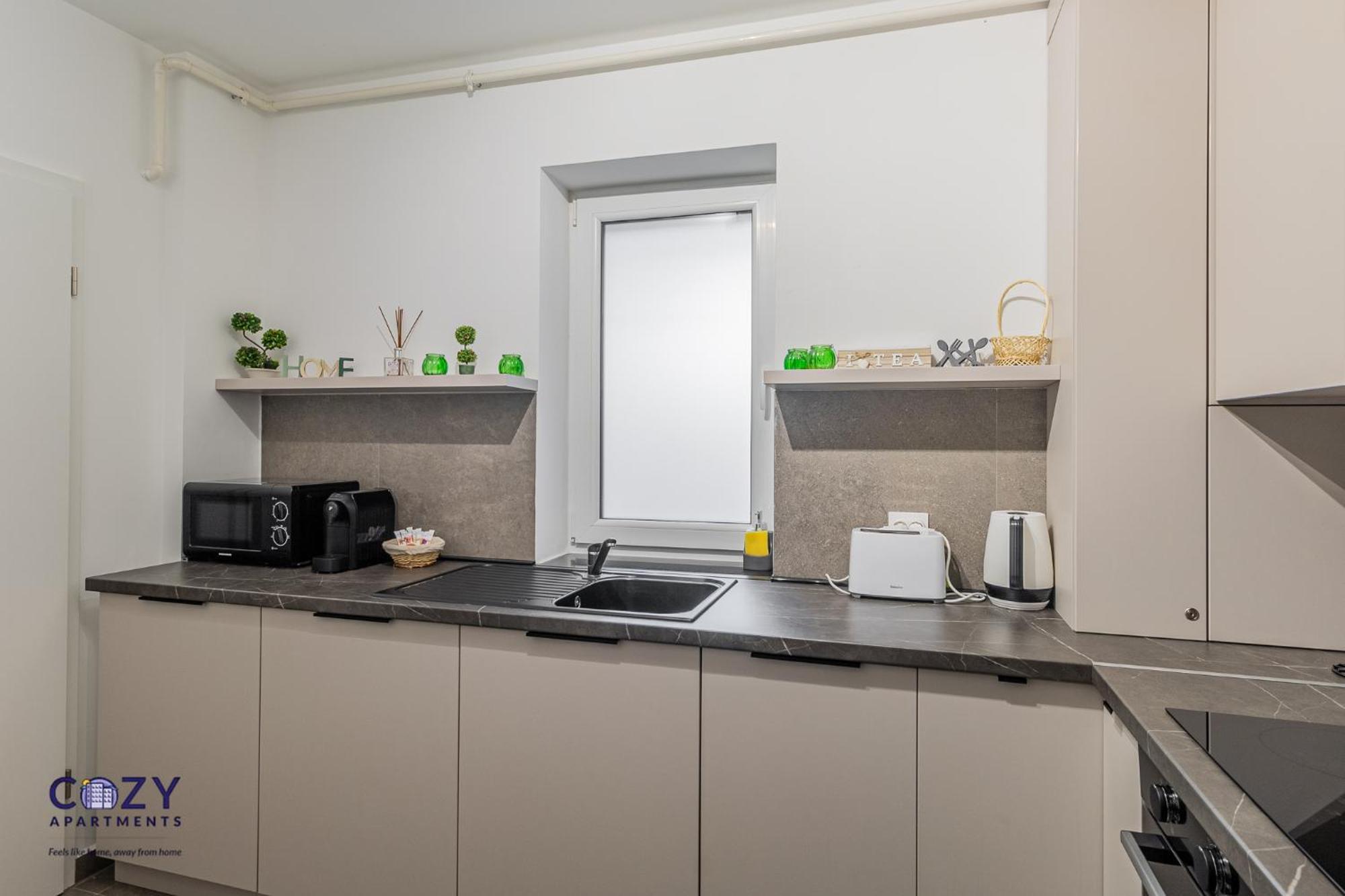 Apartment Luxury Residences & In At Coresi Mall