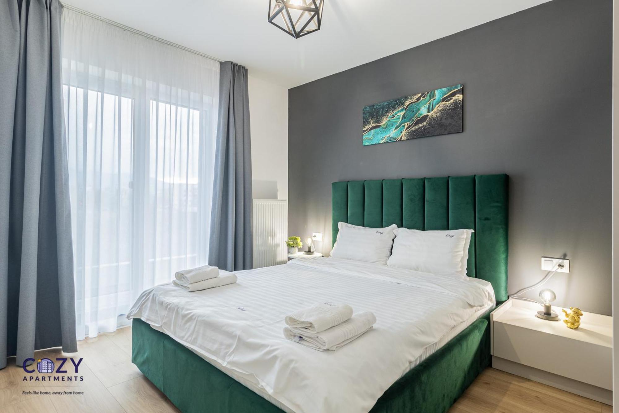 Luxury Residences & In At Coresi Mall * Brașov