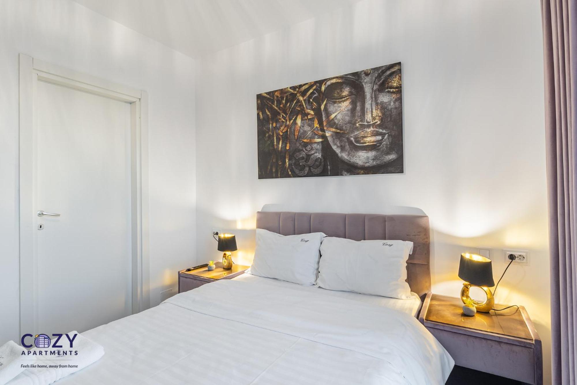 Luxury Residences & In At Coresi Mall Apartment