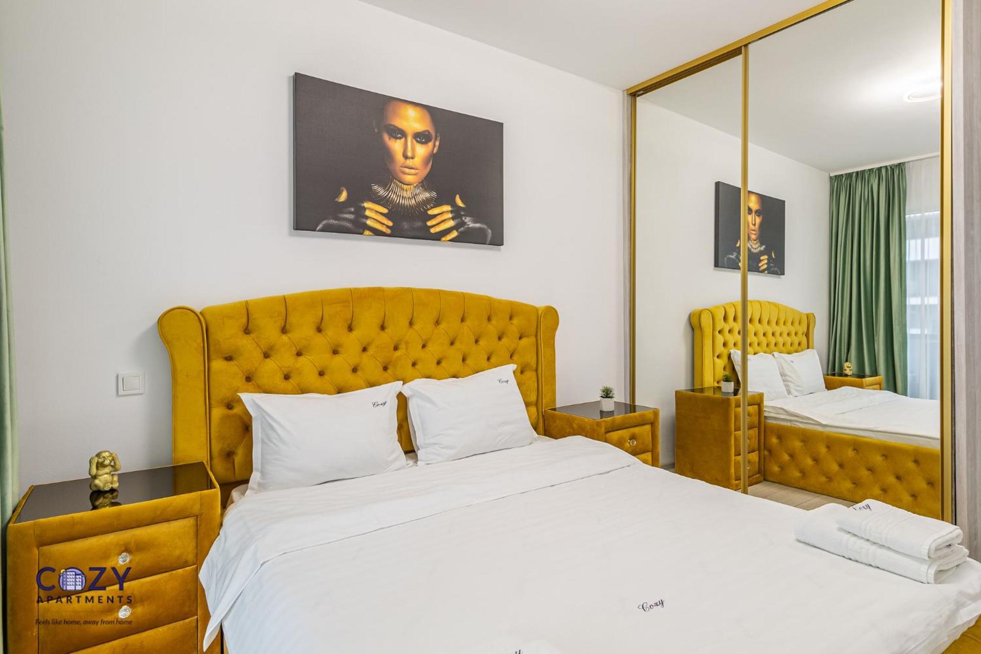 Luxury Residences & In At Coresi Mall Apartment *