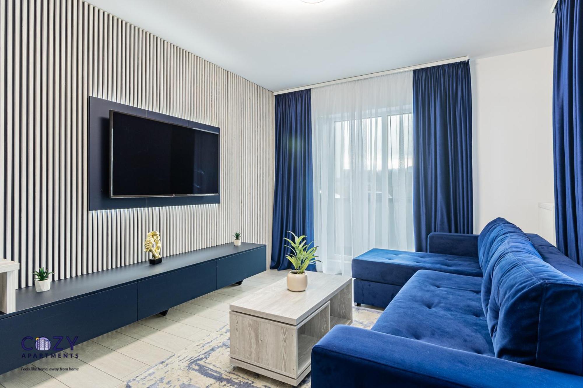 Luxury Residences & In At Coresi Mall Apartment Brașov