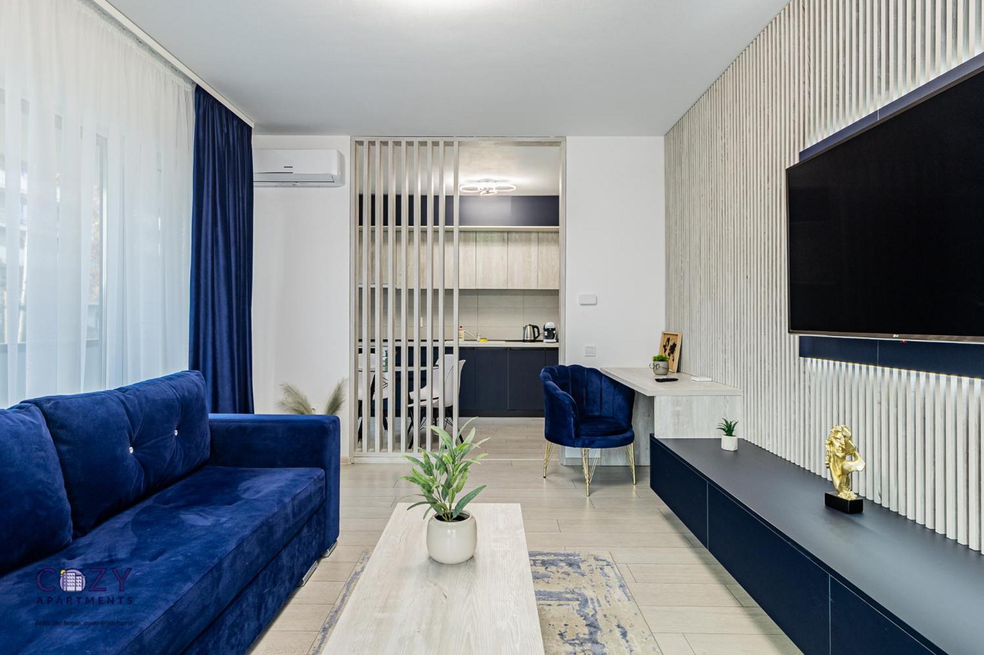 Luxury Residences & In At Coresi Mall